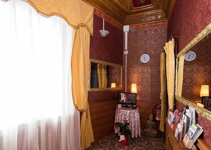Otel Artromano 2*