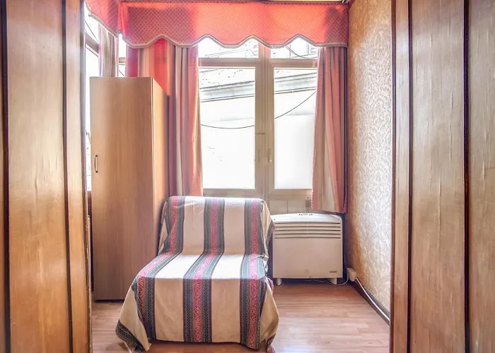 Otel Artromano 2*