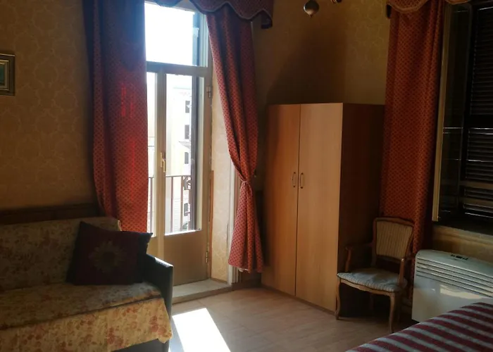 Artromano Otel Roma
